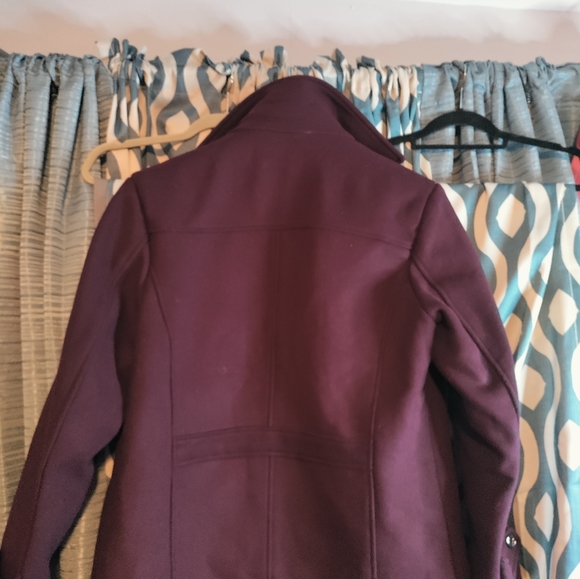 Mens burgundy winter pea coat jacket - Picture 2 of 8